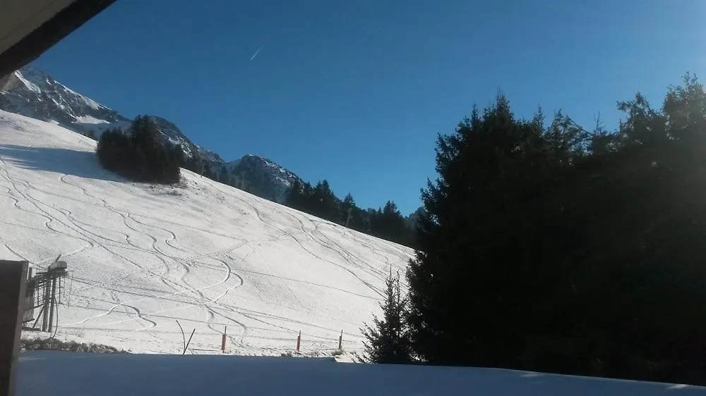 Ski Soleil 108 Manigod France